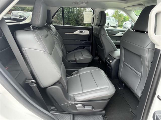 new 2025 Ford Explorer car, priced at $48,240