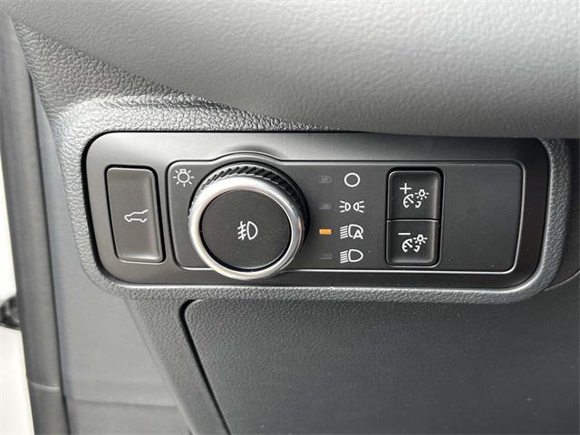 new 2025 Ford Explorer car, priced at $48,240