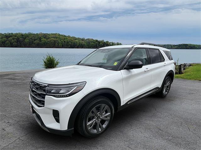 new 2025 Ford Explorer car, priced at $48,240