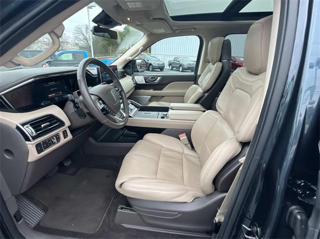 used 2022 Lincoln Navigator car, priced at $51,900