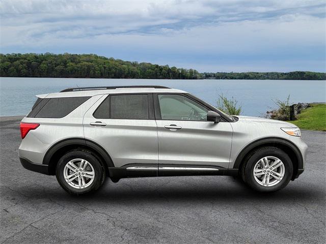new 2024 Ford Explorer car, priced at $37,977