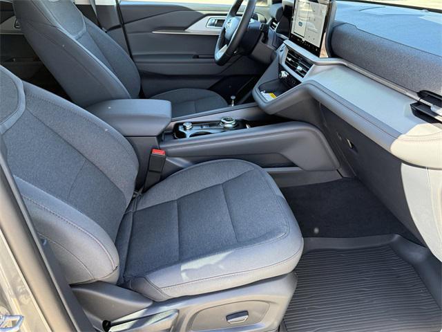 new 2025 Ford Explorer car, priced at $38,320