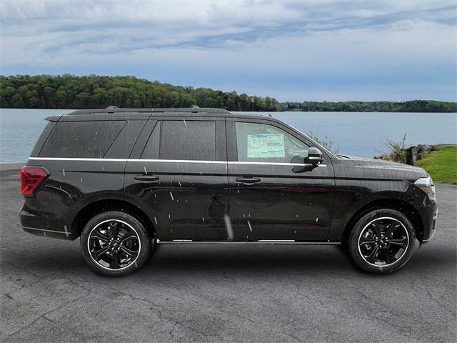 new 2024 Ford Expedition car, priced at $71,274