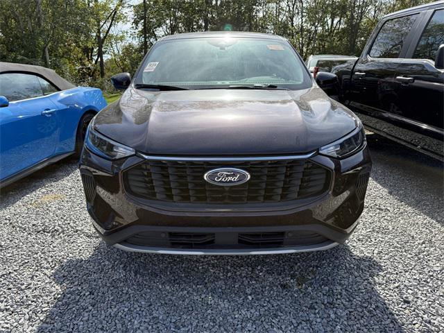 used 2023 Ford Escape car, priced at $22,900