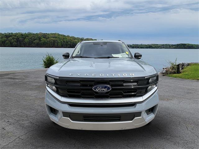 new 2025 Ford Expedition car, priced at $91,935