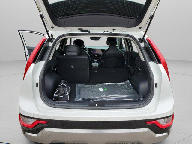 new 2025 Kia Niro car, priced at $32,235