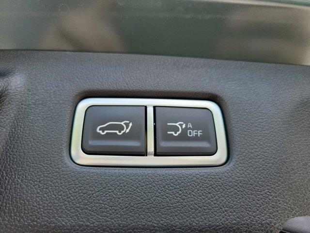 new 2025 Kia Sorento Hybrid car, priced at $37,920