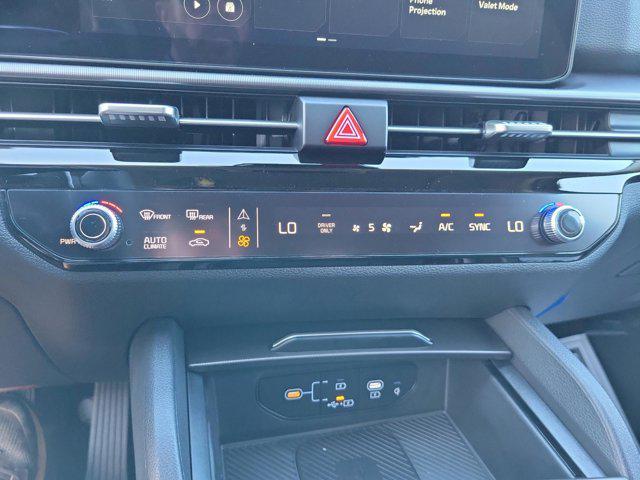 new 2026 Kia Sportage Hybrid car, priced at $35,000