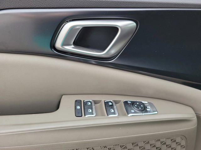 new 2025 Kia Carnival car, priced at $40,655