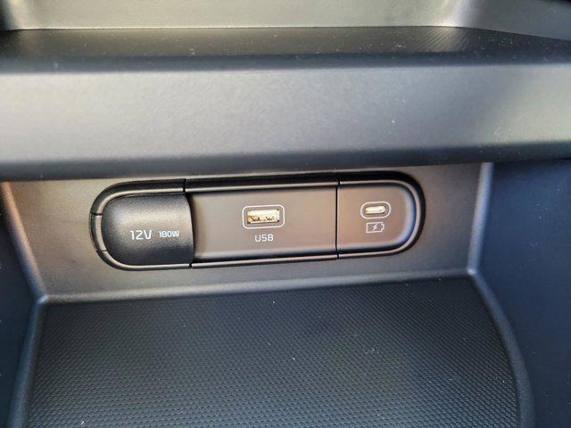 new 2025 Kia Seltos car, priced at $25,250