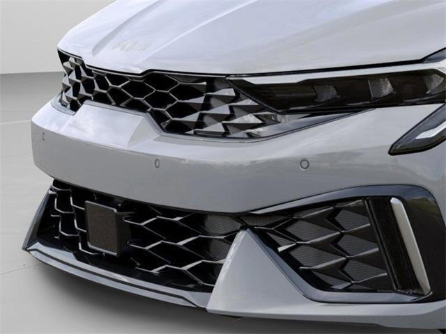 new 2025 Kia K5 car, priced at $30,545