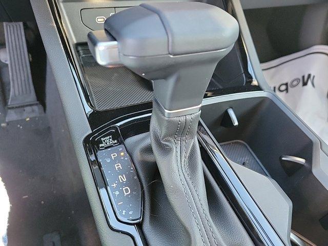 new 2025 Kia K5 car, priced at $35,075
