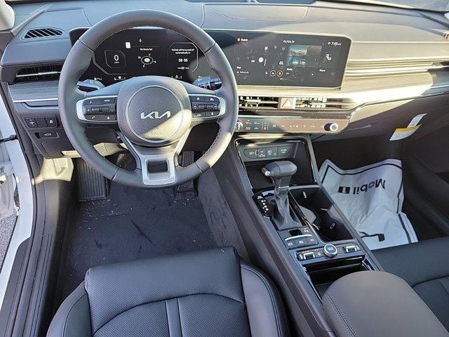 new 2025 Kia K5 car, priced at $35,075