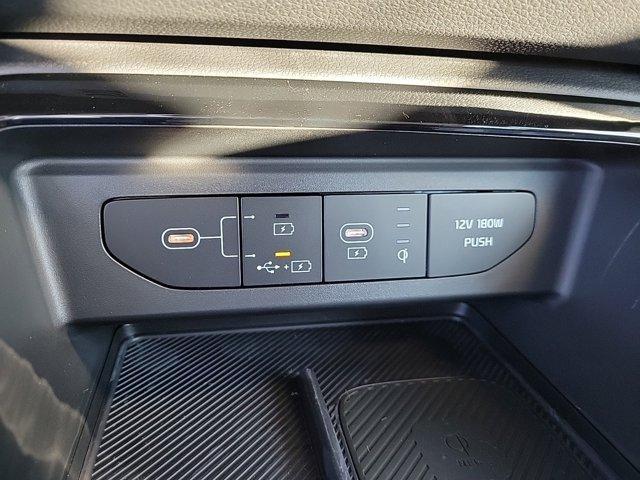 new 2025 Kia K5 car, priced at $35,075