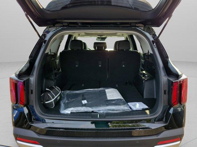 new 2025 Kia Sorento car, priced at $35,585