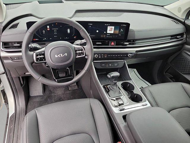 new 2025 Kia Carnival car, priced at $54,260
