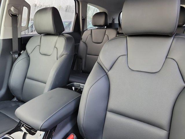 new 2025 Kia Telluride car, priced at $39,830
