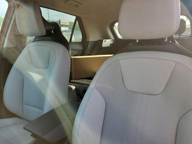 new 2025 Kia Niro car, priced at $32,025