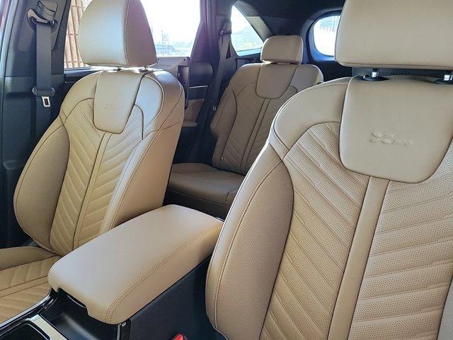 new 2025 Kia Sorento car, priced at $49,865