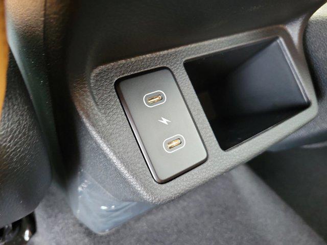 new 2025 Kia Seltos car, priced at $28,750