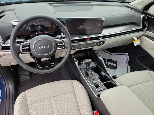 new 2025 Kia Sorento car, priced at $36,525