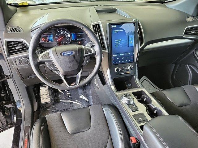 used 2023 Ford Edge car