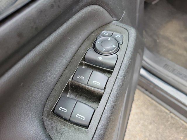 used 2023 Chevrolet Equinox car, priced at $22,700