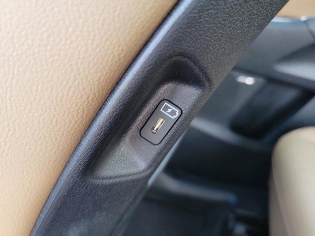 used 2025 Kia Sorento car, priced at $44,600