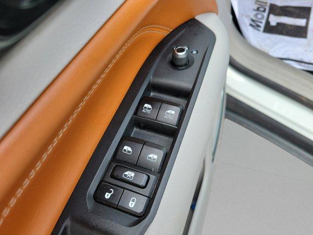 used 2023 Jeep Compass car, priced at $21,900