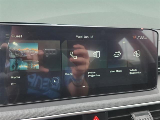 new 2025 Kia K5 car, priced at $27,670