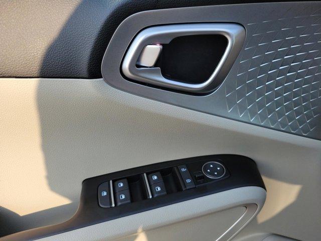new 2025 Kia Soul car, priced at $21,740