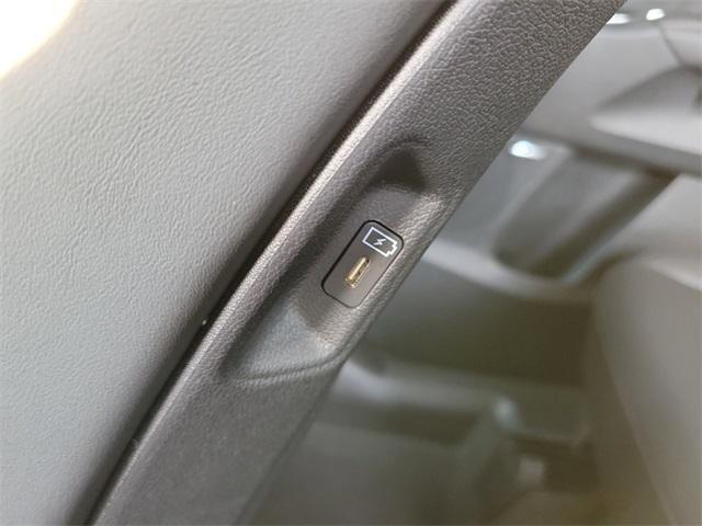 new 2026 Kia Sorento car, priced at $41,505