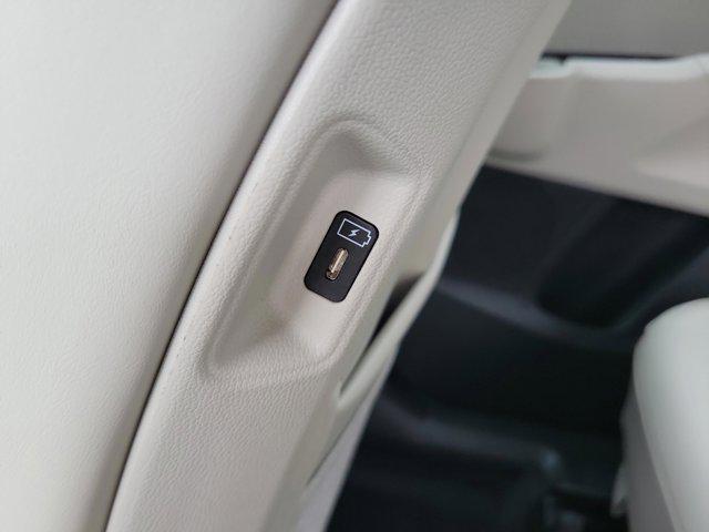 new 2025 Kia Sorento car, priced at $36,085