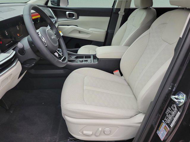 new 2025 Kia Sorento car, priced at $36,085