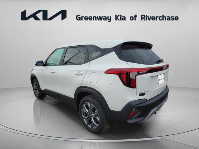 new 2025 Kia Seltos car, priced at $25,880