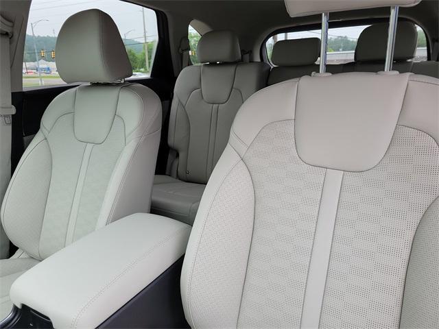 new 2025 Kia Sorento car, priced at $34,755