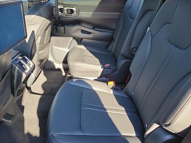 new 2025 Kia Sorento car, priced at $41,380