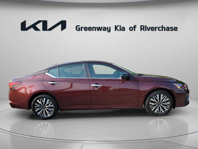 used 2024 Nissan Altima car, priced at $21,250