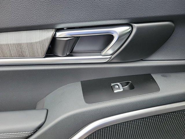 new 2025 Kia Telluride car, priced at $45,000