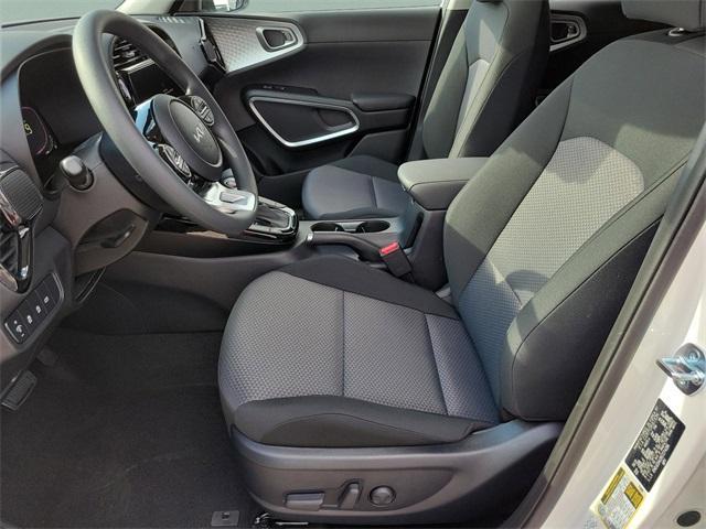 new 2025 Kia Soul car, priced at $23,776
