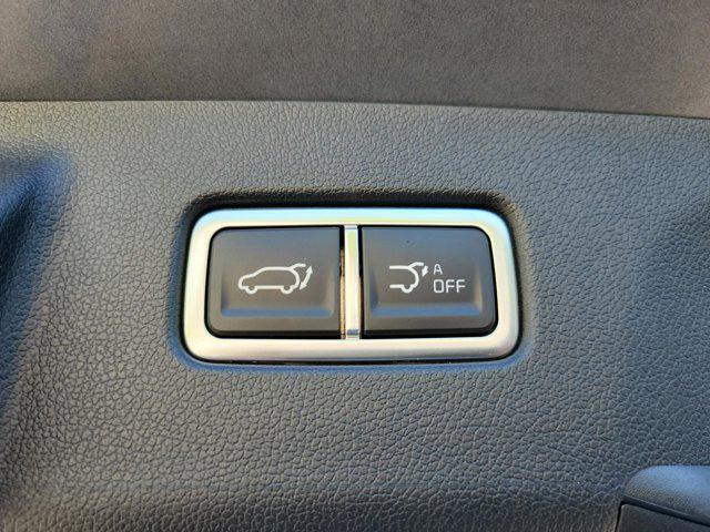 new 2025 Kia Sorento car, priced at $38,285