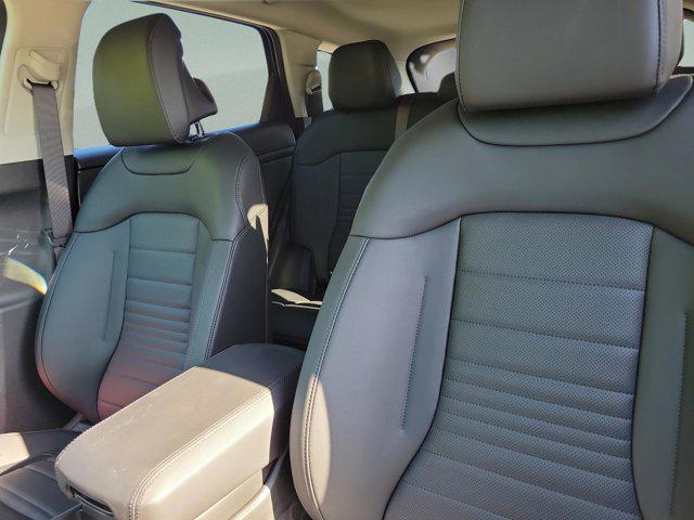 new 2025 Kia Sportage Hybrid car, priced at $38,230