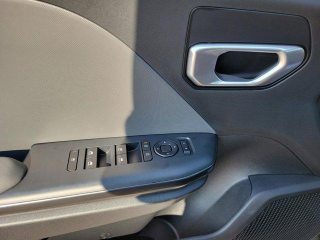 new 2025 Kia K4 car, priced at $23,465