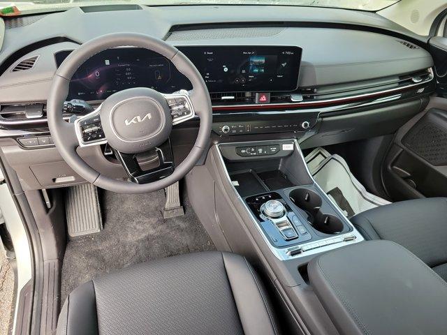 new 2025 Kia Carnival Hybrid car, priced at $54,060