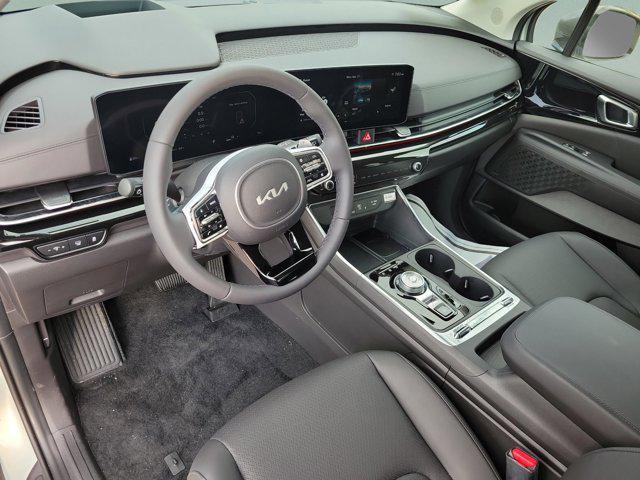 new 2025 Kia Carnival Hybrid car, priced at $54,060