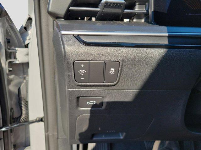 new 2026 Kia K5 car, priced at $29,145