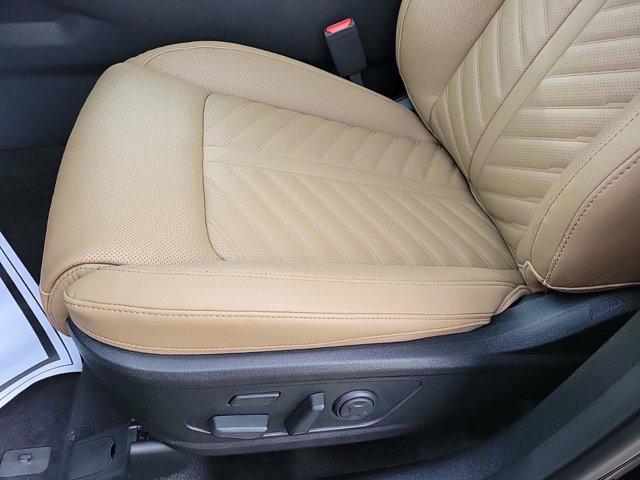 new 2025 Kia Sorento car, priced at $47,435
