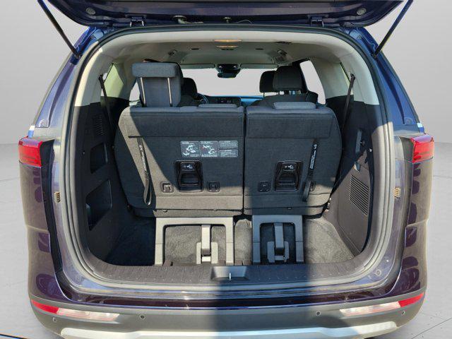 used 2023 Kia Carnival car, priced at $30,694