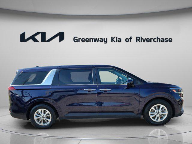 used 2023 Kia Carnival car, priced at $30,694