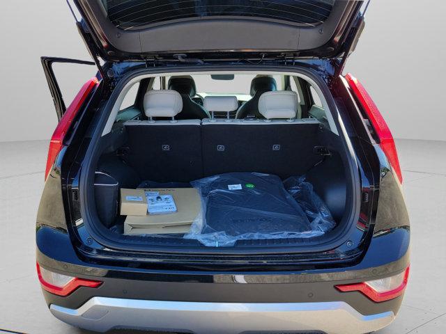 new 2025 Kia Niro car, priced at $30,795